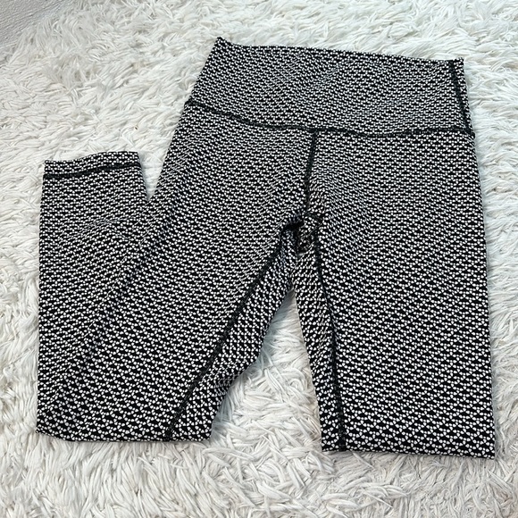 Lululemon Wunder Under Hi-Rise 7/8 Tight *Full-On Luxtreme 25" Monochromic Black - Picture 1 of 5